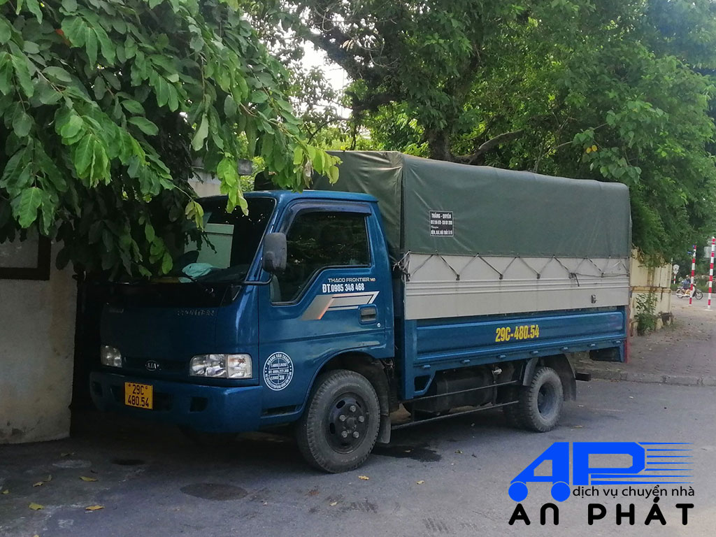 Cho thuê taxi tải chở hàng quận Long Biên