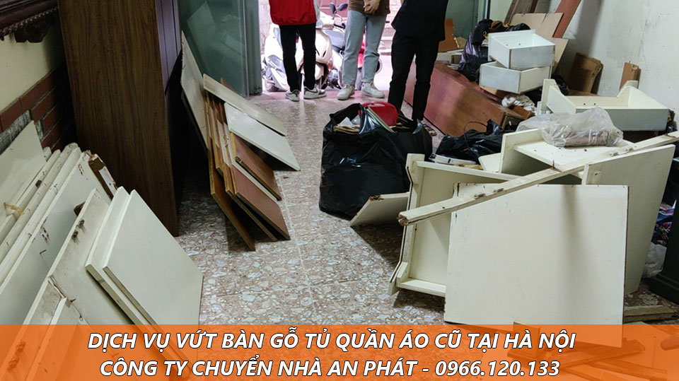 Vứt bàn ghế tủ quần áo cũ